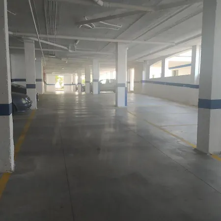 شقة De 1 En Calle Vela بينالماذينا